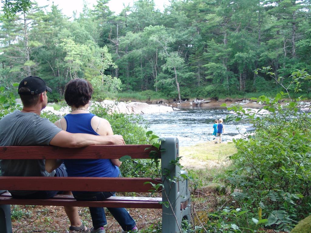 شلبورن Roseway River Cottages المظهر الخارجي الصورة